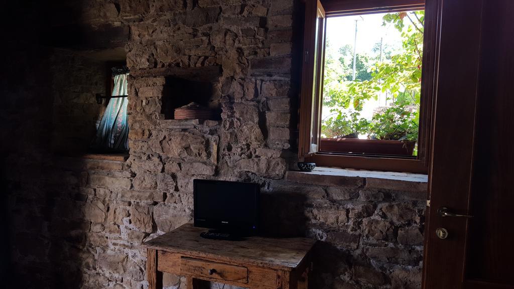 Agriturismo Corte Del Gallo Rivergaro Ruang foto