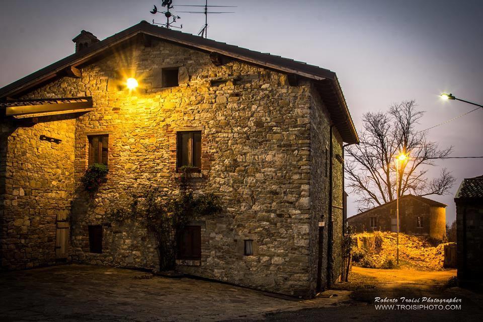Agriturismo Corte Del Gallo Rivergaro Bagian luar foto